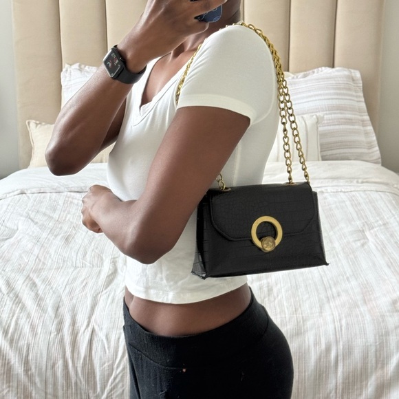 Black faux leather croc shoulder crossbody bag with gold hardware mini bag - Picture 2 of 8